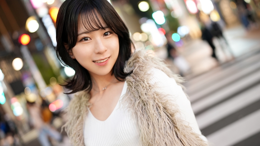 SIRO-5249-RM [Reducing Mosaic] “I want you to make a mess.” A small animal-like beautiful girl appears and her hidden eroticism is released. She likes intense sex after a long time. She can’t help but let out a voice when the piston hits her. [First shot] AV application online AV …